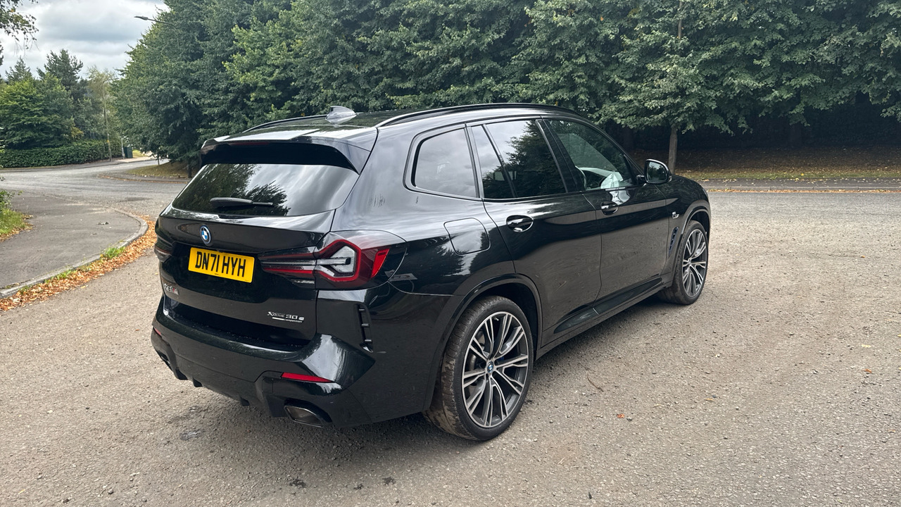 BMW X3 xDrive 30e M Sport - SUV: photos 4 BMW X3 xDrive 30e M Sport - SUV: photos 4