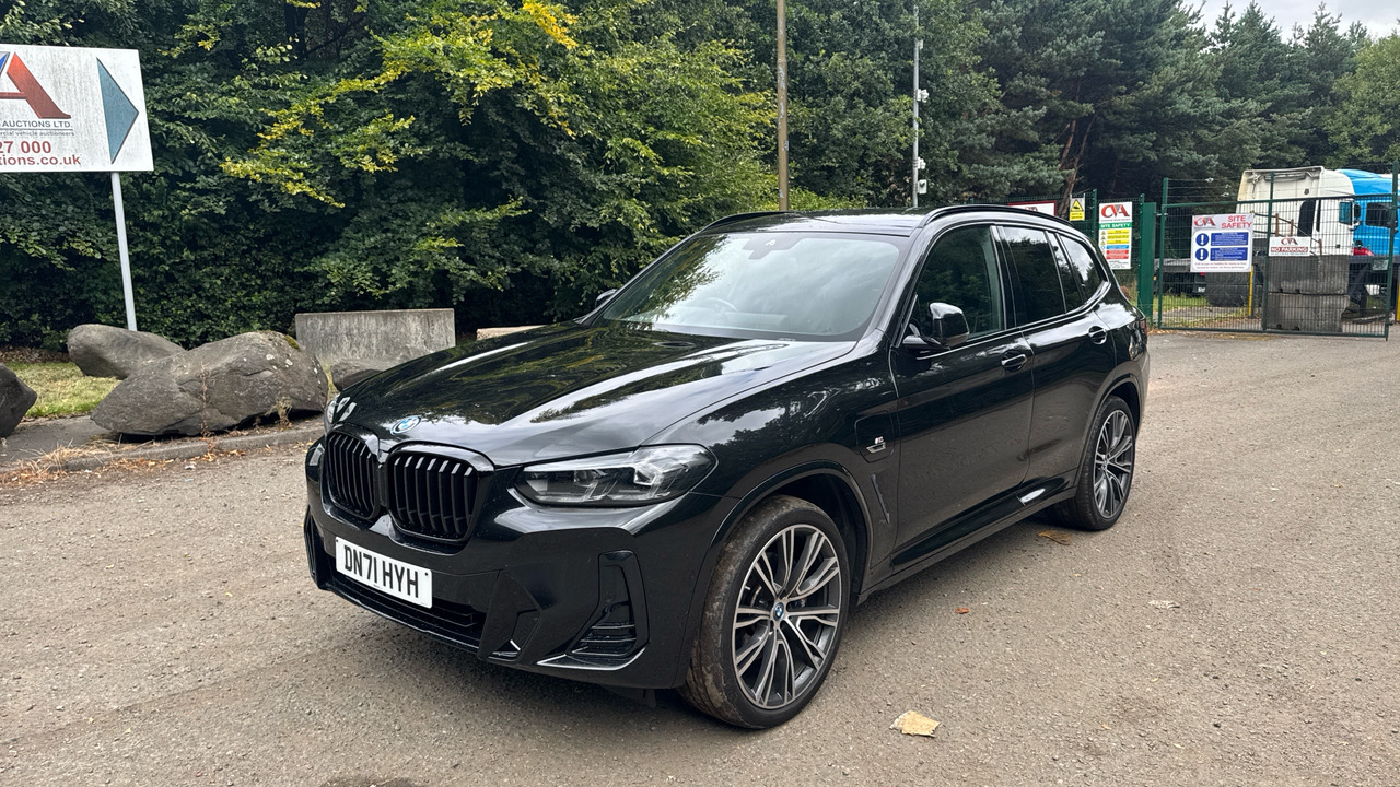 BMW X3 xDrive 30e M Sport - SUV: photos 2 BMW X3 xDrive 30e M Sport - SUV: photos 2