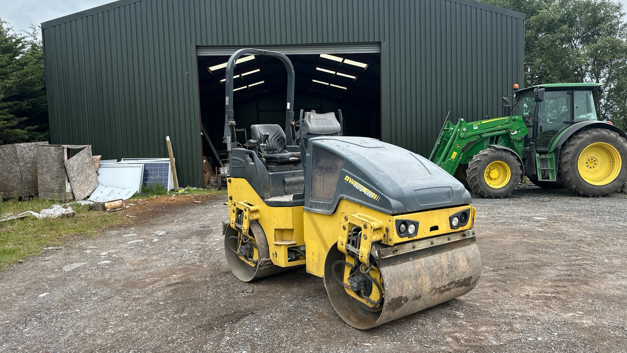 BOMAG BW120AD - Compacteur: photos 1 BOMAG BW120AD - Compacteur: photos 1