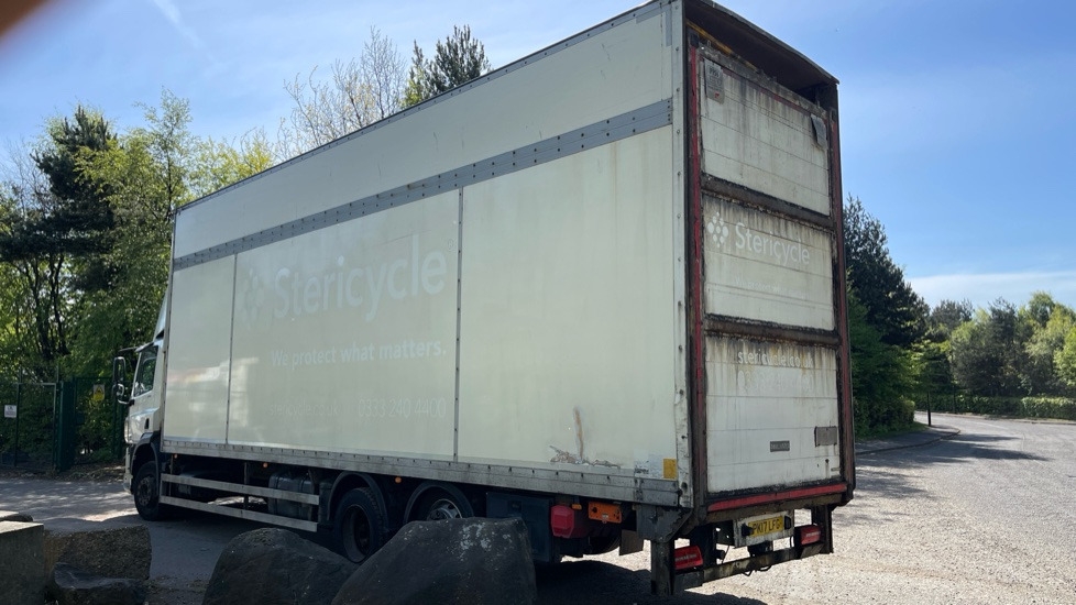 DAF CF 330 - Camion fourgon: photos 3 DAF CF 330 - Camion fourgon: photos 3