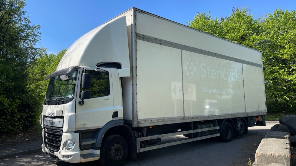 DAF CF 330 - Camion fourgon: photos 2 DAF CF 330 - Camion fourgon: photos 2