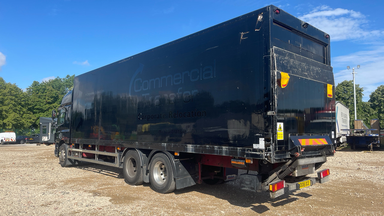 DAF CF 75.310 - Camion fourgon: photos 3 DAF CF 75.310 - Camion fourgon: photos 3