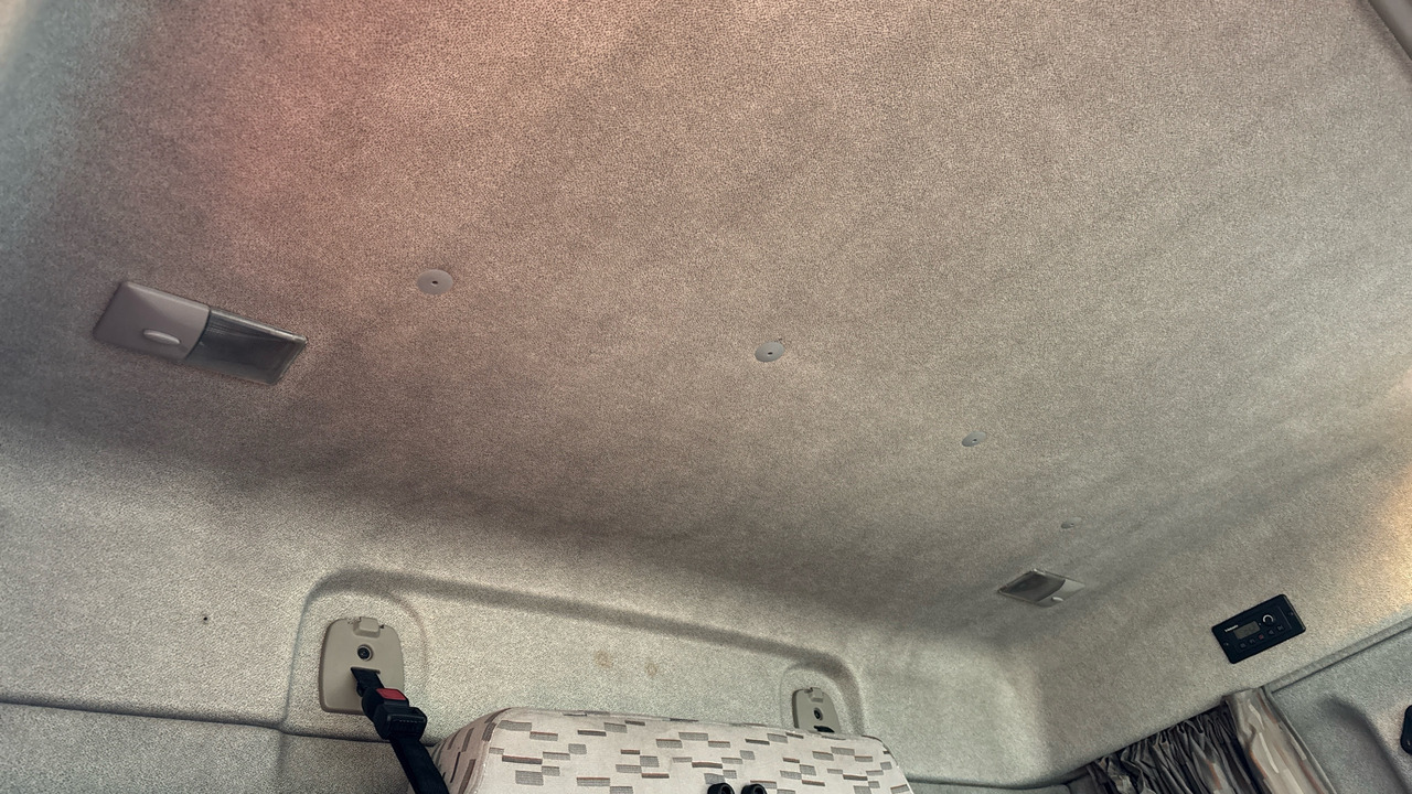 Camion à rideaux coulissants DAF LF 150: photos 14 Camion à rideaux coulissants DAF LF 150: photos 14