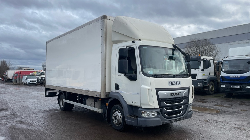 DAF LF 180 - Camion fourgon: photos 1 DAF LF 180 - Camion fourgon: photos 1