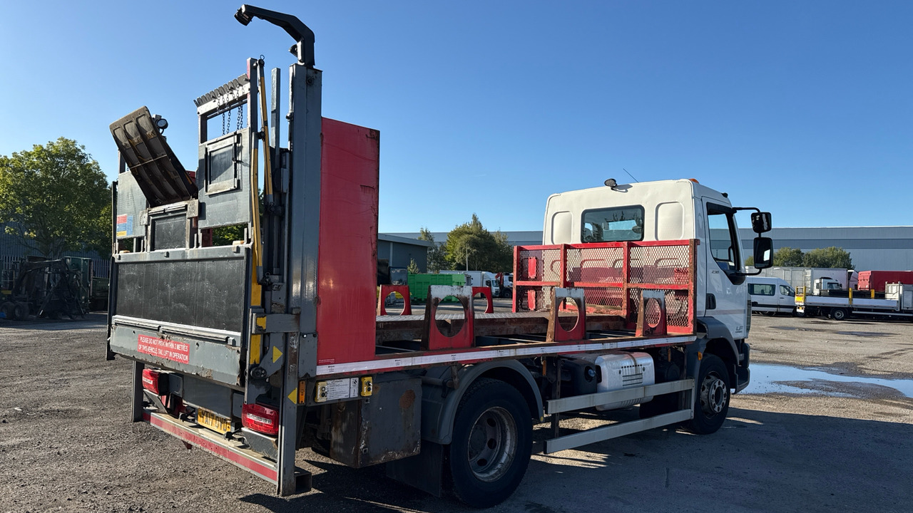 DAF LF 230 - Camion plateau: photos 4 DAF LF 230 - Camion plateau: photos 4