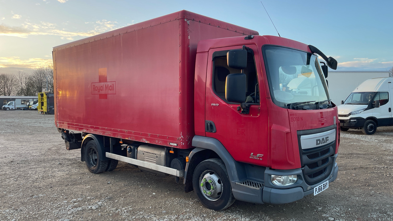 Daf LF 150 - Camion fourgon: photos 1 Daf LF 150 - Camion fourgon: photos 1