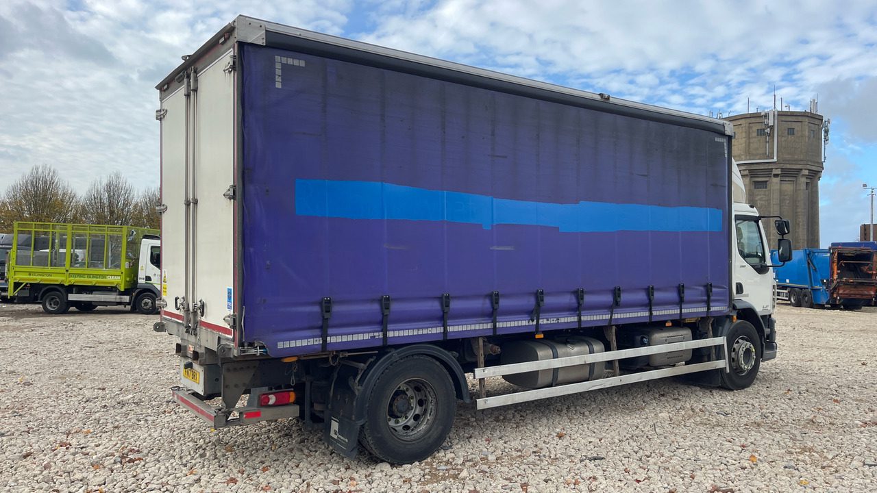 Daf LF 260 - Camion à rideaux coulissants: photos 4 Daf LF 260 - Camion à rideaux coulissants: photos 4