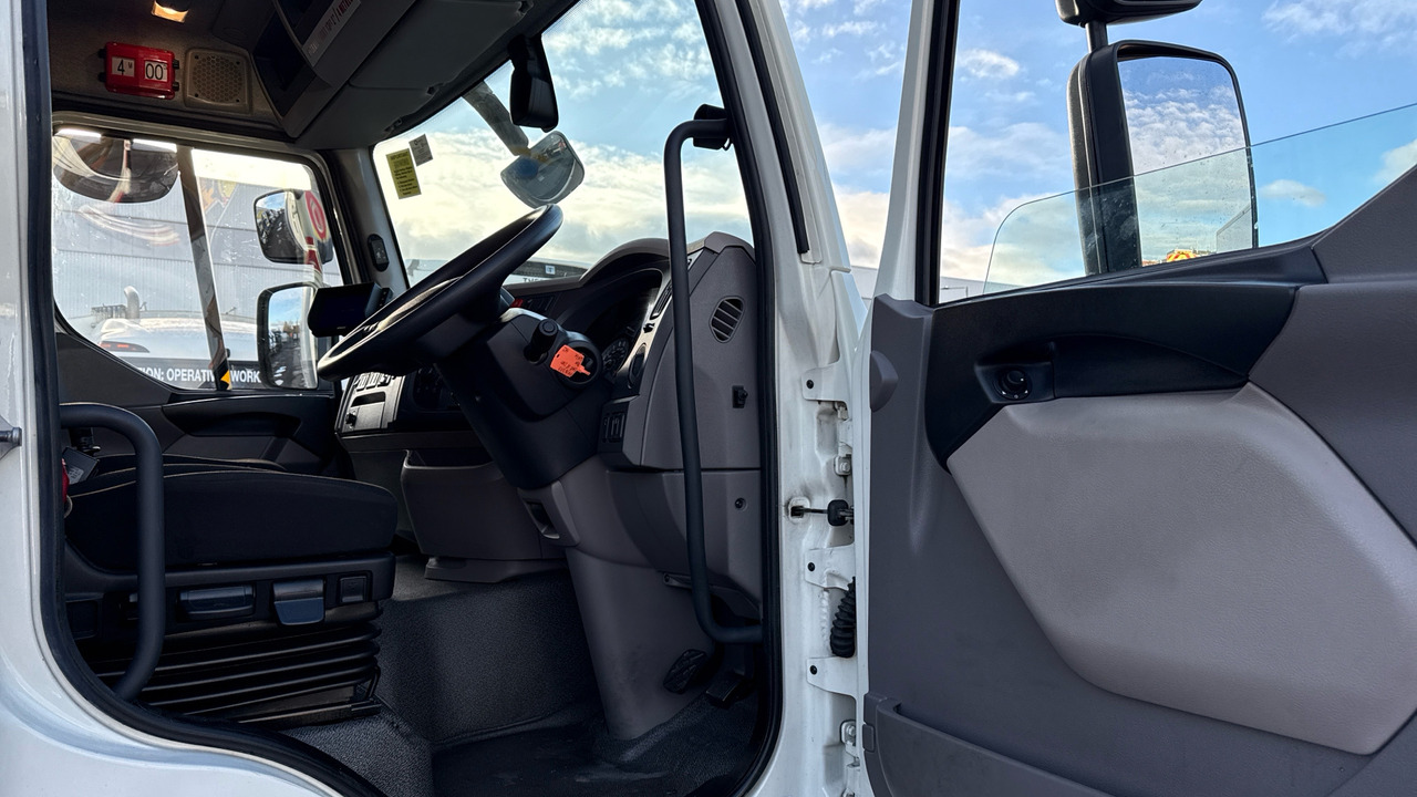 Daf LF 260 - Camion fourgon: photos 5 Daf LF 260 - Camion fourgon: photos 5