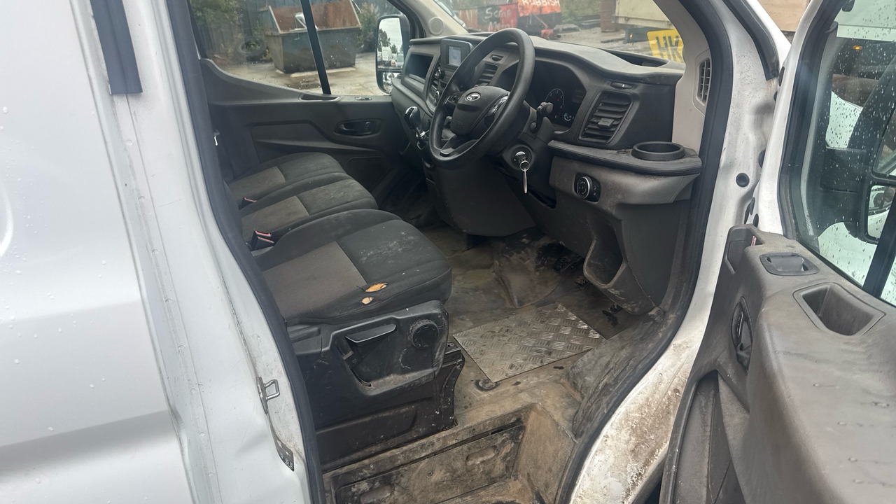 FORD TRANSIT 2.0 EcoBlue 130ps Leader - Fourgon utilitaire: photos 5 FORD TRANSIT 2.0 EcoBlue 130ps Leader - Fourgon utilitaire: photos 5