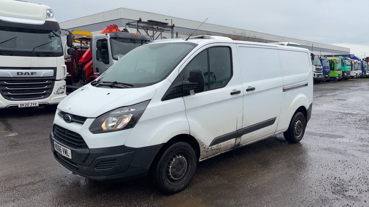 FORD TRANSIT CUSTOM 290 2.0 TDCi 130ps - Fourgonnette: photos 2 FORD TRANSIT CUSTOM 290 2.0 TDCi 130ps - Fourgonnette: photos 2