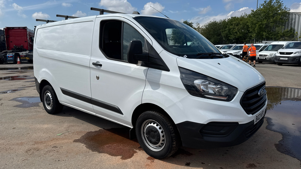 FORD TRANSIT CUSTOM 300 2.0 TDCI ECO BLUE 105PS - Fourgonnette: photos 1 FORD TRANSIT CUSTOM 300 2.0 TDCI ECO BLUE 105PS - Fourgonnette: photos 1