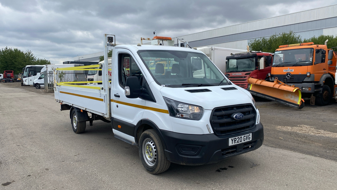 Ford Transit 350 2.0 ECOBLUE 130PS - Utilitaire plateau: photos 1 Ford Transit 350 2.0 ECOBLUE 130PS - Utilitaire plateau: photos 1
