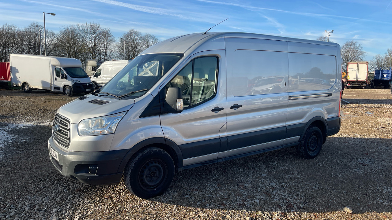Ford Transit 350 TREND 2.2 TDCi 125ps - Fourgon utilitaire: photos 2 Ford Transit 350 TREND 2.2 TDCi 125ps - Fourgon utilitaire: photos 2
