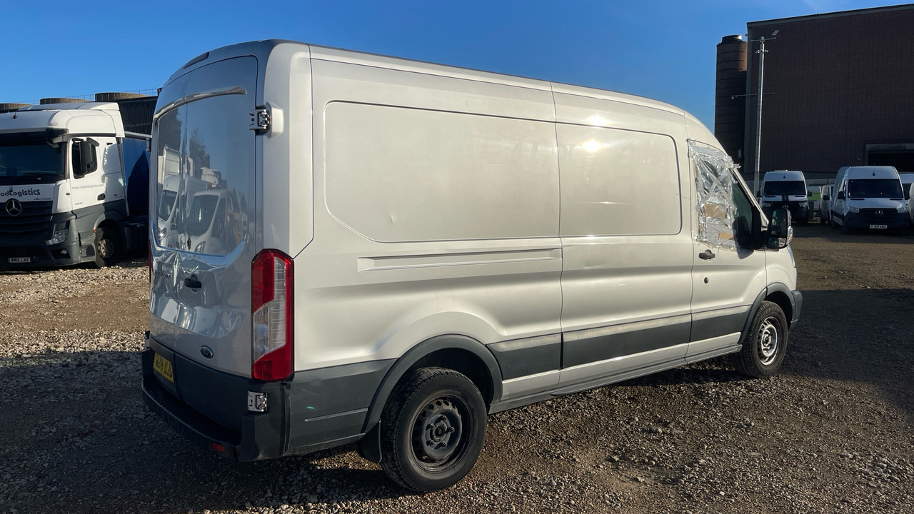 Ford Transit 350 TREND 2.2 TDCi 125ps - Fourgon utilitaire: photos 4 Ford Transit 350 TREND 2.2 TDCi 125ps - Fourgon utilitaire: photos 4