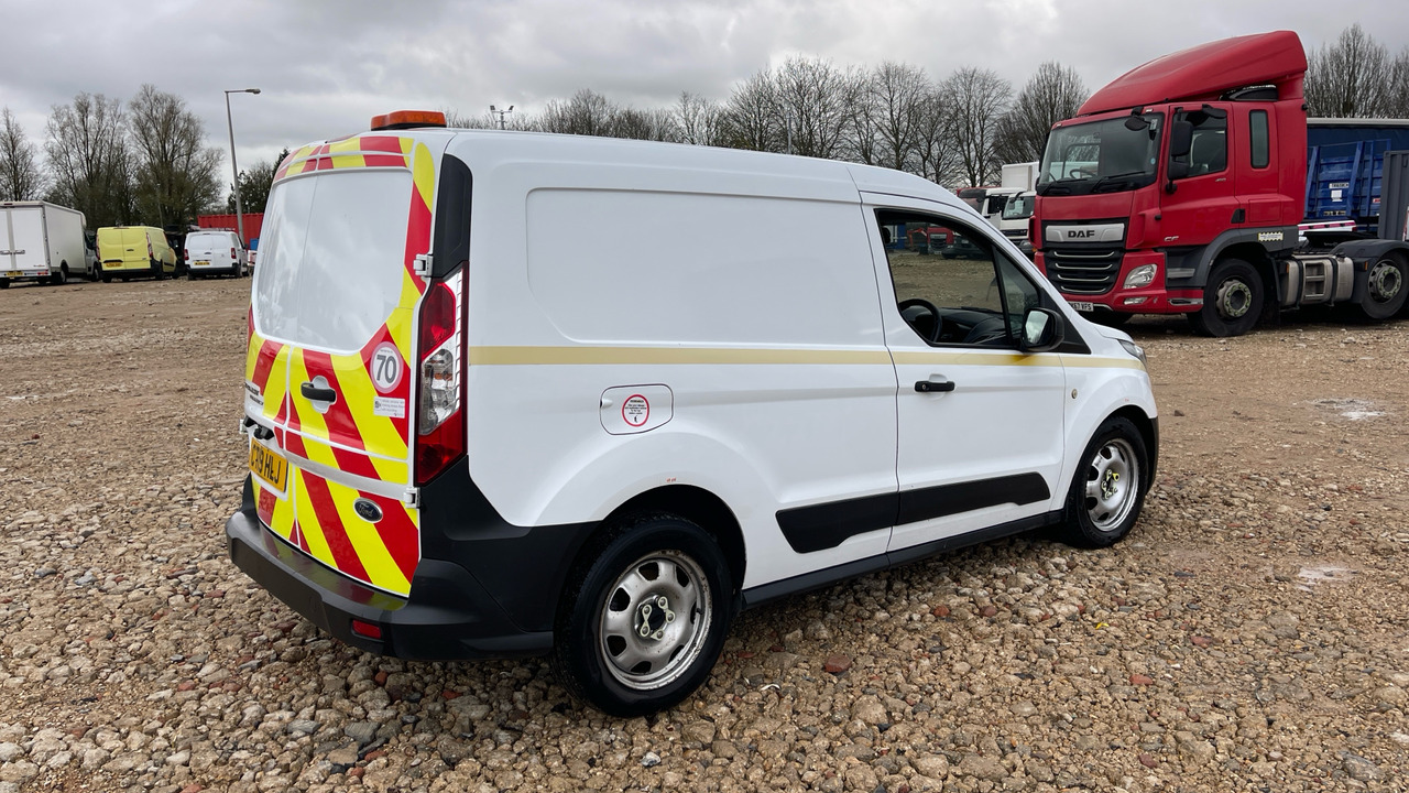 Ford Transit Connect 220 1.5 ECOBLUE 100PS - Fourgonnette: photos 4 Ford Transit Connect 220 1.5 ECOBLUE 100PS - Fourgonnette: photos 4