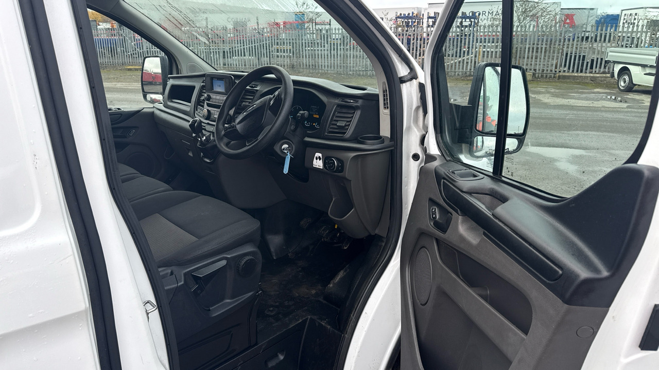 Ford Transit Custom 300 2.0 ECOBLUE 105PS LEADER - Fourgonnette: photos 5 Ford Transit Custom 300 2.0 ECOBLUE 105PS LEADER - Fourgonnette: photos 5