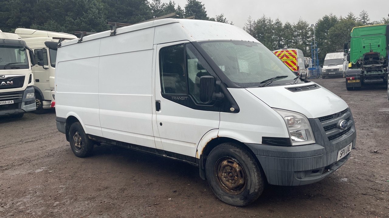 Ford Transit T350 2.2 TDCi 115ps - Utilitaire double cabine: photos 1 Ford Transit T350 2.2 TDCi 115ps - Utilitaire double cabine: photos 1