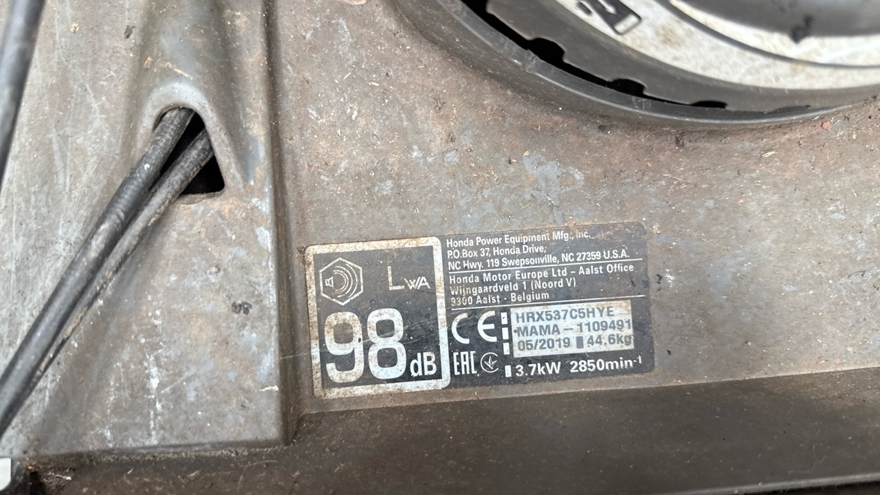 HONDA HRX537 C5HYE - Motofaucheuse: photos 5 HONDA HRX537 C5HYE - Motofaucheuse: photos 5