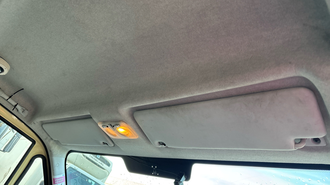 Utilitaire frigorifique IVECO DAILY 35-120 2.3  4100 WB Hi-Matic: photos 10