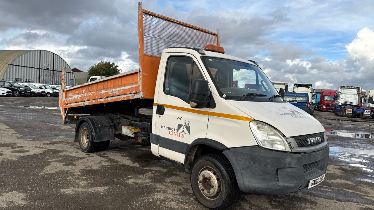 IVECO DAILY 60-180 - Camion benne: photos 1 IVECO DAILY 60-180 - Camion benne: photos 1