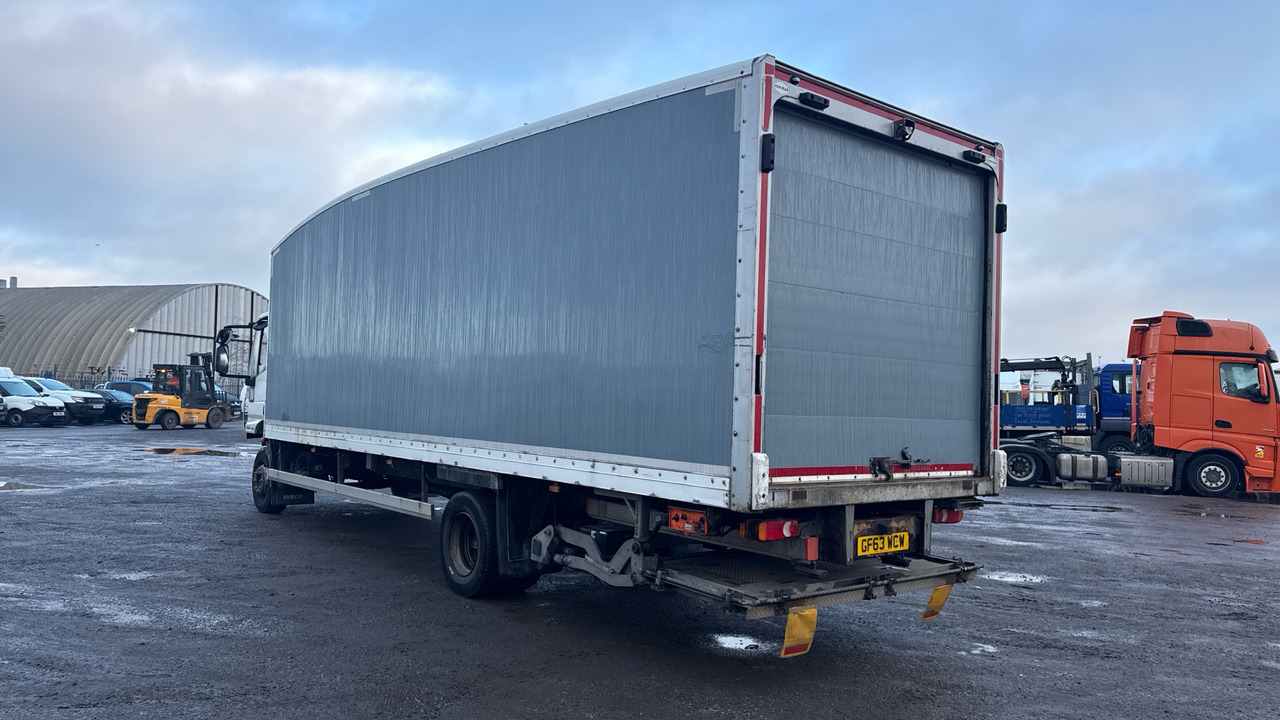 IVECO EUROCARGO 140E18 - Camion fourgon: photos 3 IVECO EUROCARGO 140E18 - Camion fourgon: photos 3