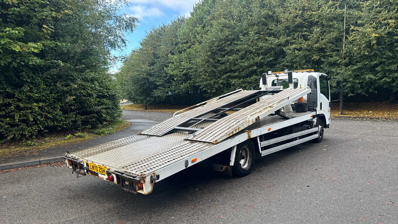 Isuzu N75 190 - Camion porte-voitures: photos 4 Isuzu N75 190 - Camion porte-voitures: photos 4