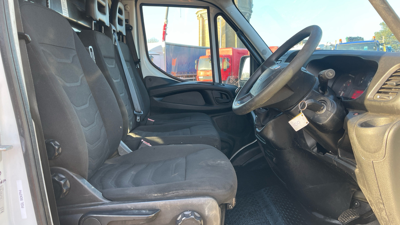 Iveco Daily 70-170 - Fourgon utilitaire: photos 5 Iveco Daily 70-170 - Fourgon utilitaire: photos 5