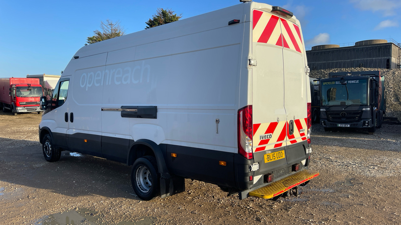 Iveco Daily 70-170 - Fourgon utilitaire: photos 3 Iveco Daily 70-170 - Fourgon utilitaire: photos 3