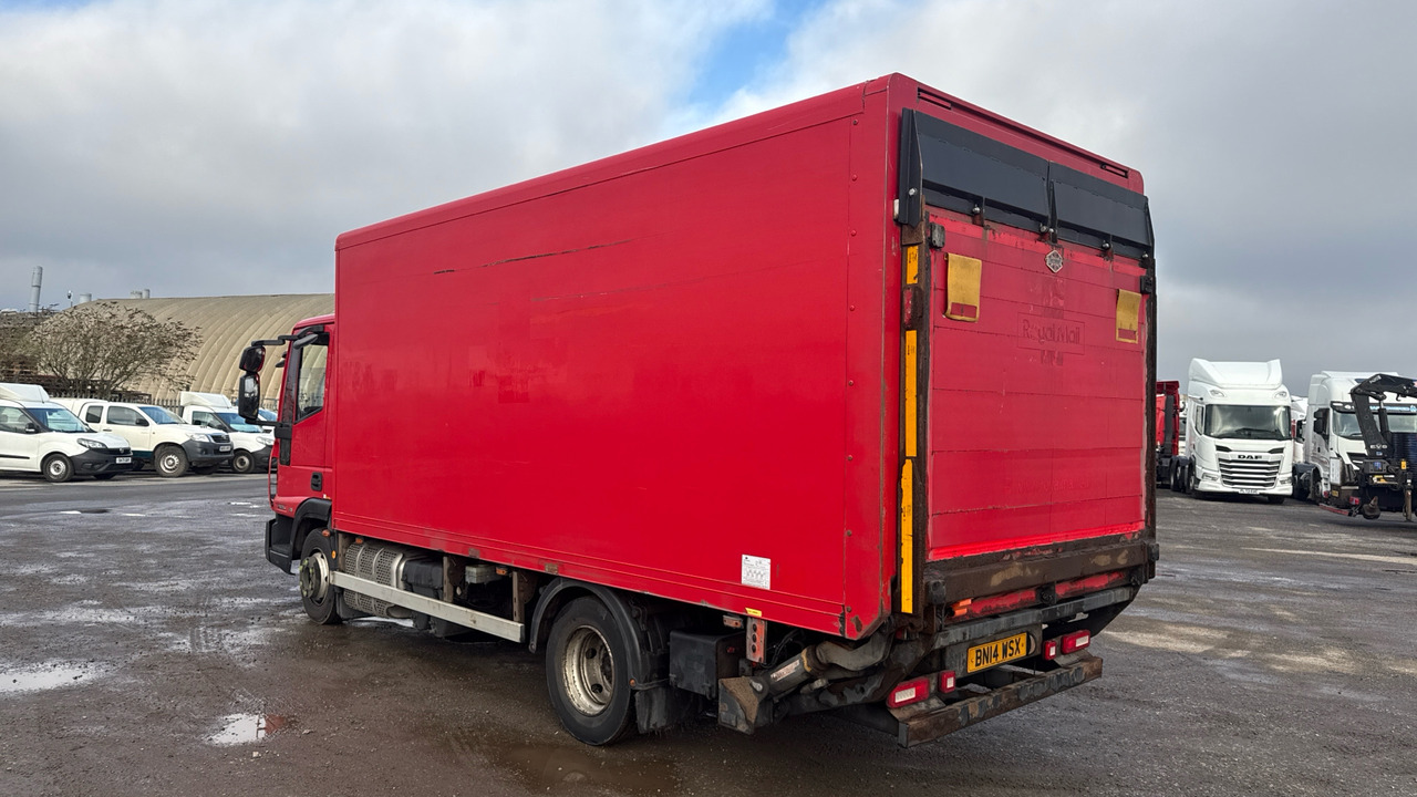 Iveco Eurocargo 75e16 - Camion fourgon: photos 3 Iveco Eurocargo 75e16 - Camion fourgon: photos 3
