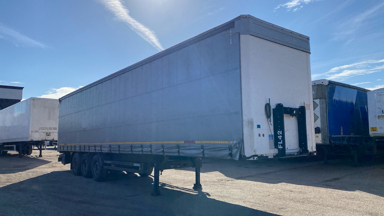 KOGEL CURTAINSIDE EUROLINER - Semi-remorque rideaux coulissants: photos 2 KOGEL CURTAINSIDE EUROLINER - Semi-remorque rideaux coulissants: photos 2