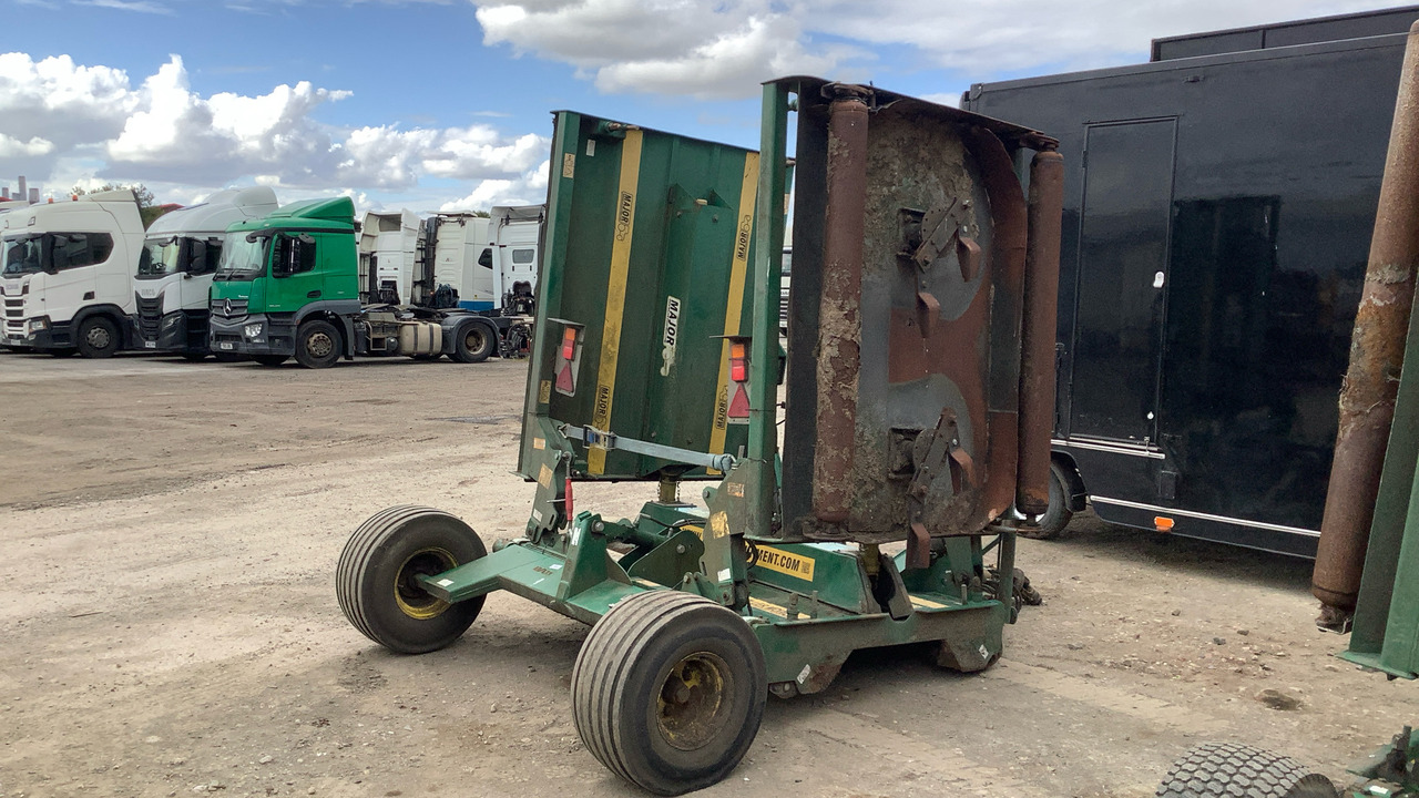 MAJOR 18000GR TRAILER FINISHING MOWER 13/439 - Matériel de chantier: photos 4 MAJOR 18000GR TRAILER FINISHING MOWER 13/439 - Matériel de chantier: photos 4