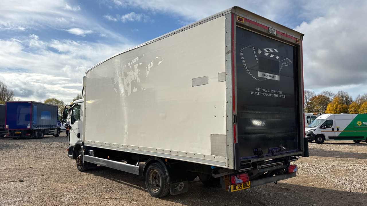 MAN TGL 7.150 - Camion fourgon: photos 3 MAN TGL 7.150 - Camion fourgon: photos 3