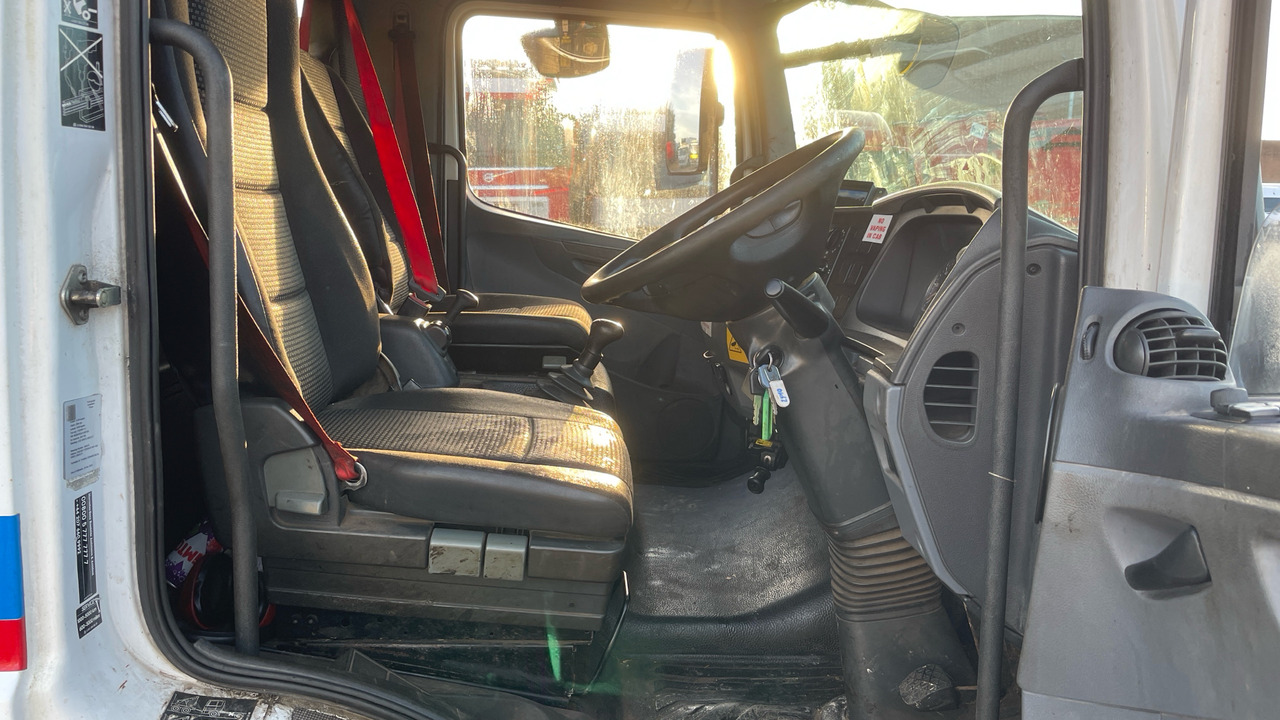 MERCEDES-BENZ ATEGO 816 - Camion benne: photos 5 MERCEDES-BENZ ATEGO 816 - Camion benne: photos 5