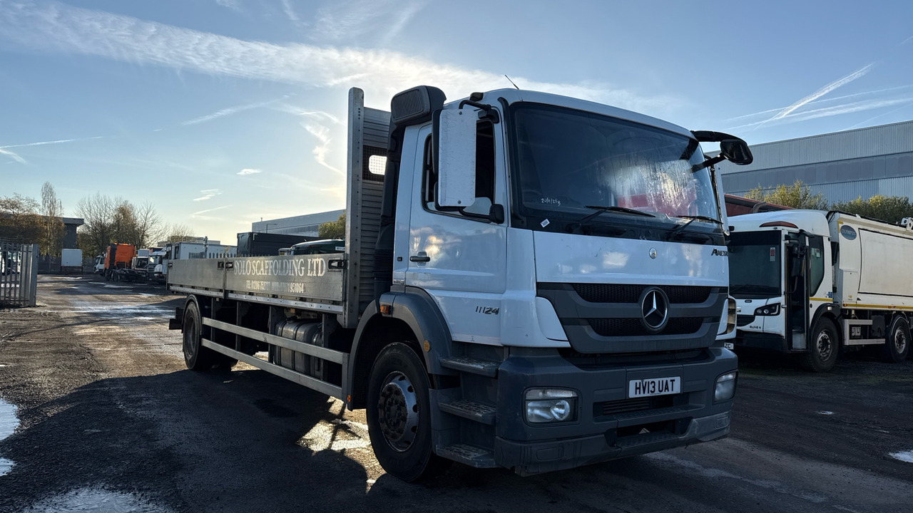 MERCEDES-BENZ AXOR - Camion plateau: photos 1 MERCEDES-BENZ AXOR - Camion plateau: photos 1
