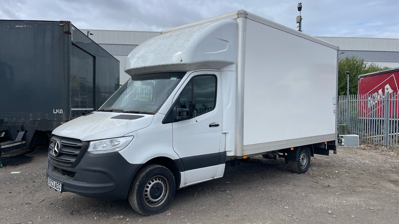 MERCEDES-BENZ SPRINTER 315 CDI - Fourgon grand volume: photos 3 MERCEDES-BENZ SPRINTER 315 CDI - Fourgon grand volume: photos 3