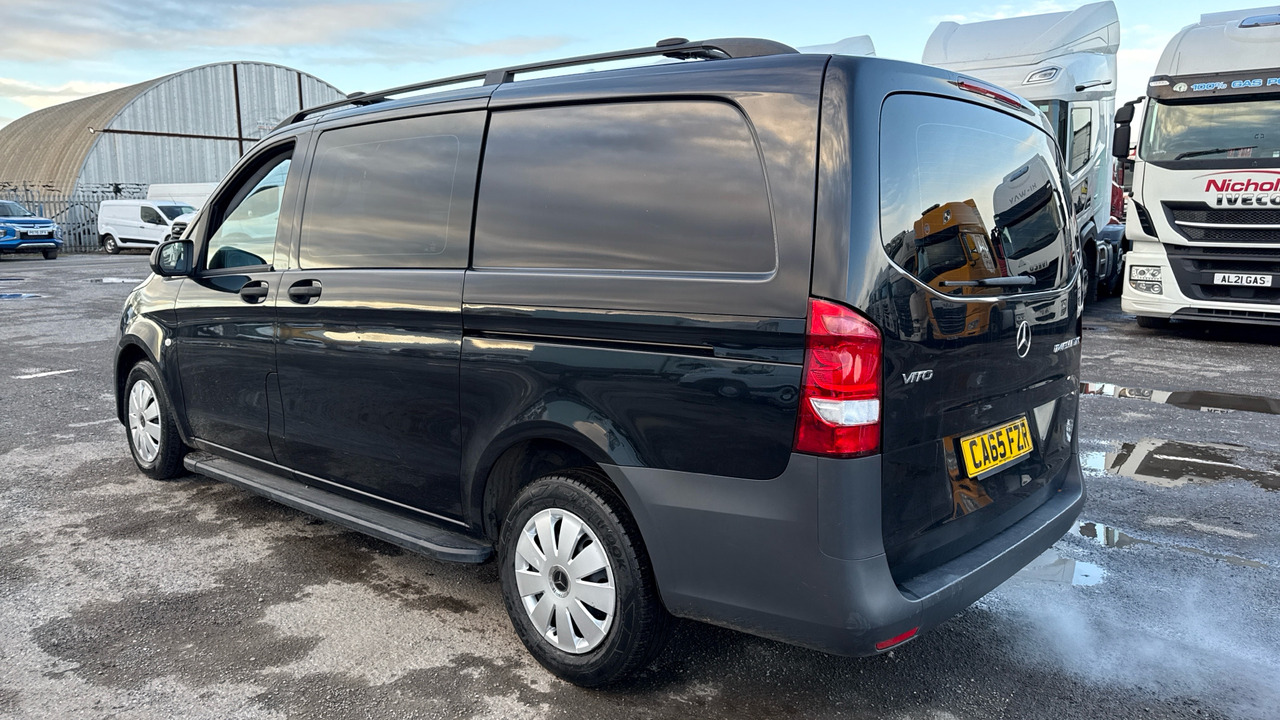 MERCEDES-BENZ VITO 114CDI BlueTec Crew Van - Fourgonnette: photos 3 MERCEDES-BENZ VITO 114CDI BlueTec Crew Van - Fourgonnette: photos 3
