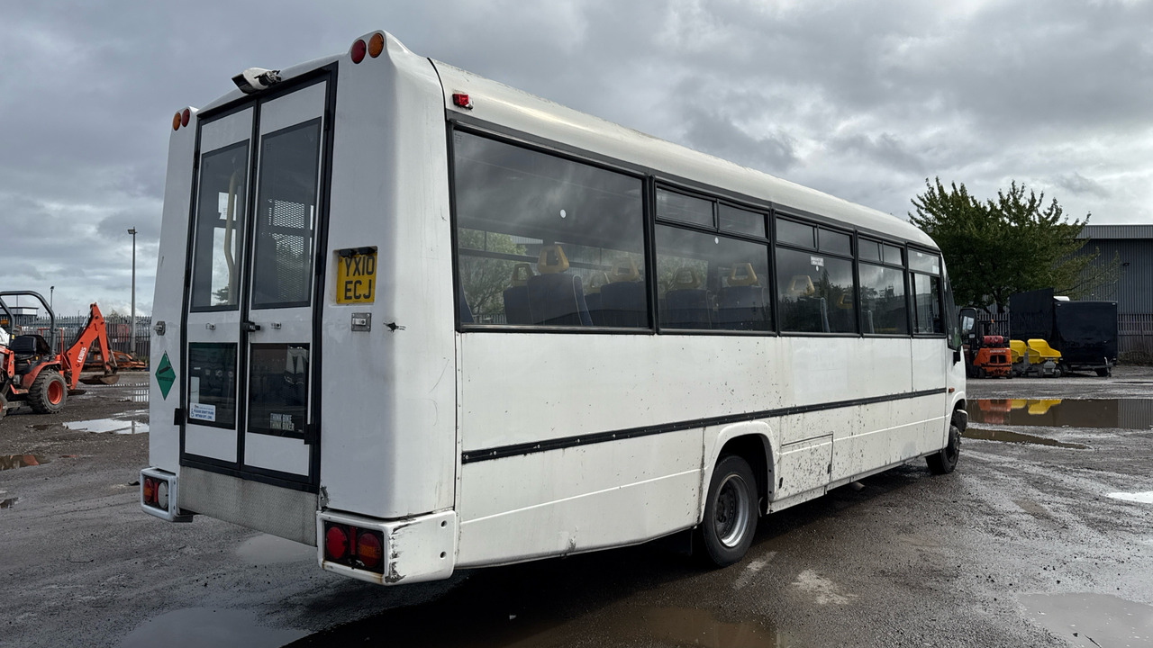 MERCEDES VARIO - Minibus, Transport de personnes: photos 4 MERCEDES VARIO - Minibus, Transport de personnes: photos 4