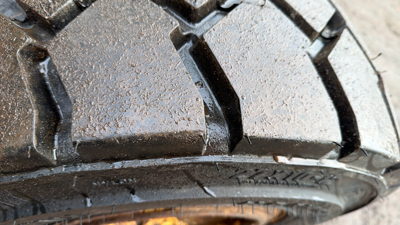 Chariot embarqué MOFFETT M4 20.3: photos 11