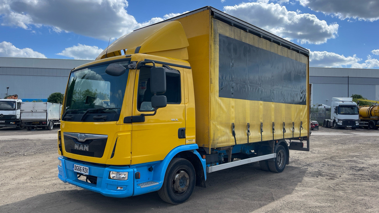 Man TGL 8.150 - Camion à rideaux coulissants: photos 2 Man TGL 8.150 - Camion à rideaux coulissants: photos 2