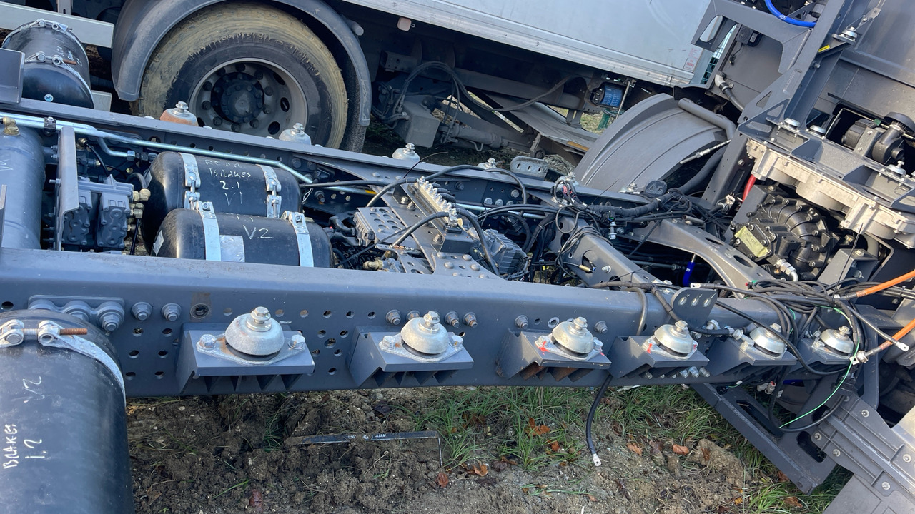 Châssis cabine, Camion électrique Mercedes-Benz Econic: photos 20 Châssis cabine, Camion électrique Mercedes-Benz Econic: photos 20