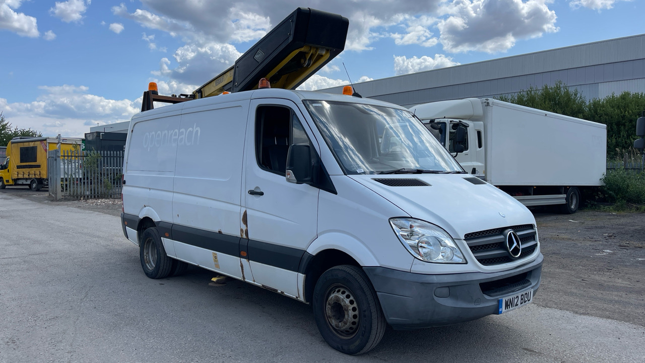 Mercedes-Benz Sprinter 513 CDI - Camion avec nacelle: photos 1 Mercedes-Benz Sprinter 513 CDI - Camion avec nacelle: photos 1