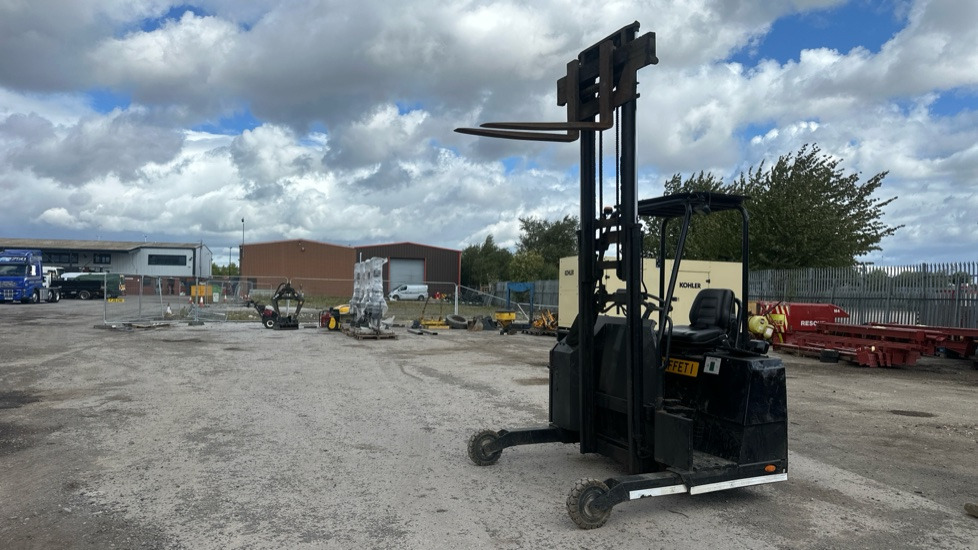 PALFINGER F3 151 - Chariot embarqué: photos 5 PALFINGER F3 151 - Chariot embarqué: photos 5