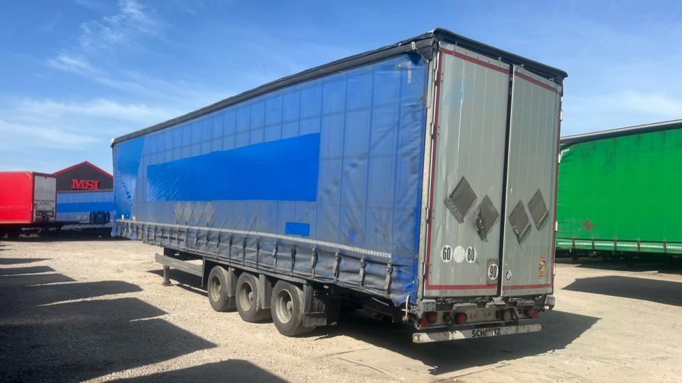 SCHMITZ CURTAINSIDE - MEGA EUROLINER - Remorque: photos 4 SCHMITZ CURTAINSIDE - MEGA EUROLINER - Remorque: photos 4