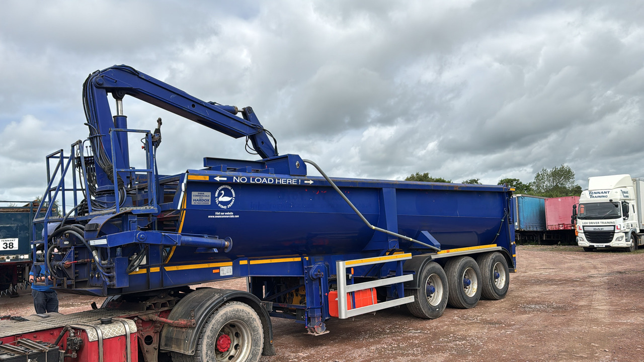 SWAN EJECTOR & CRANE - Remorque: photos 1 SWAN EJECTOR & CRANE - Remorque: photos 1