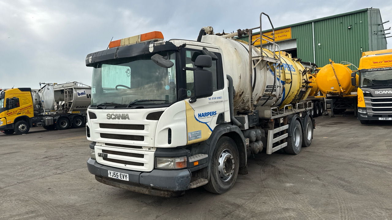 SCANIA P 310 - Camion citerne: photos 2 SCANIA P 310 - Camion citerne: photos 2