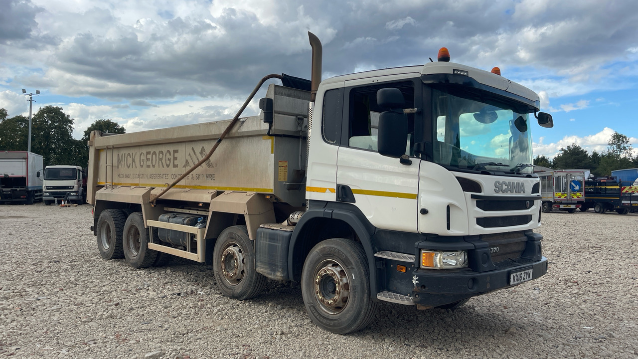 SCANIA P 370 - Camion benne: photos 1 SCANIA P 370 - Camion benne: photos 1