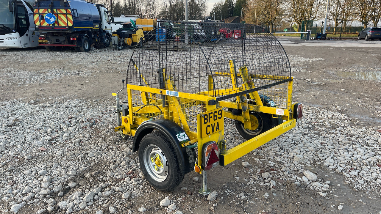 SEB INTERNATIONAL CABLE DRUM - Remorque porte engin: photos 3 SEB INTERNATIONAL CABLE DRUM - Remorque porte engin: photos 3