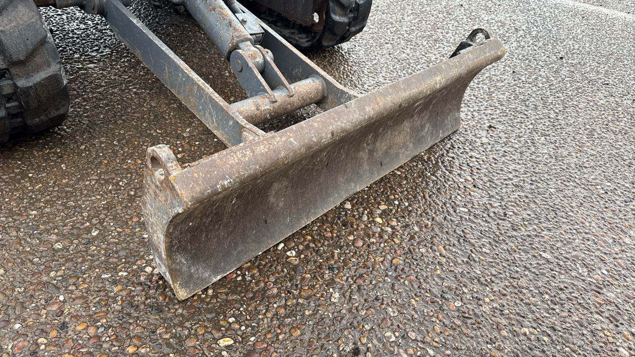 Mini pelle TAKEUCHI TB016: photos 22