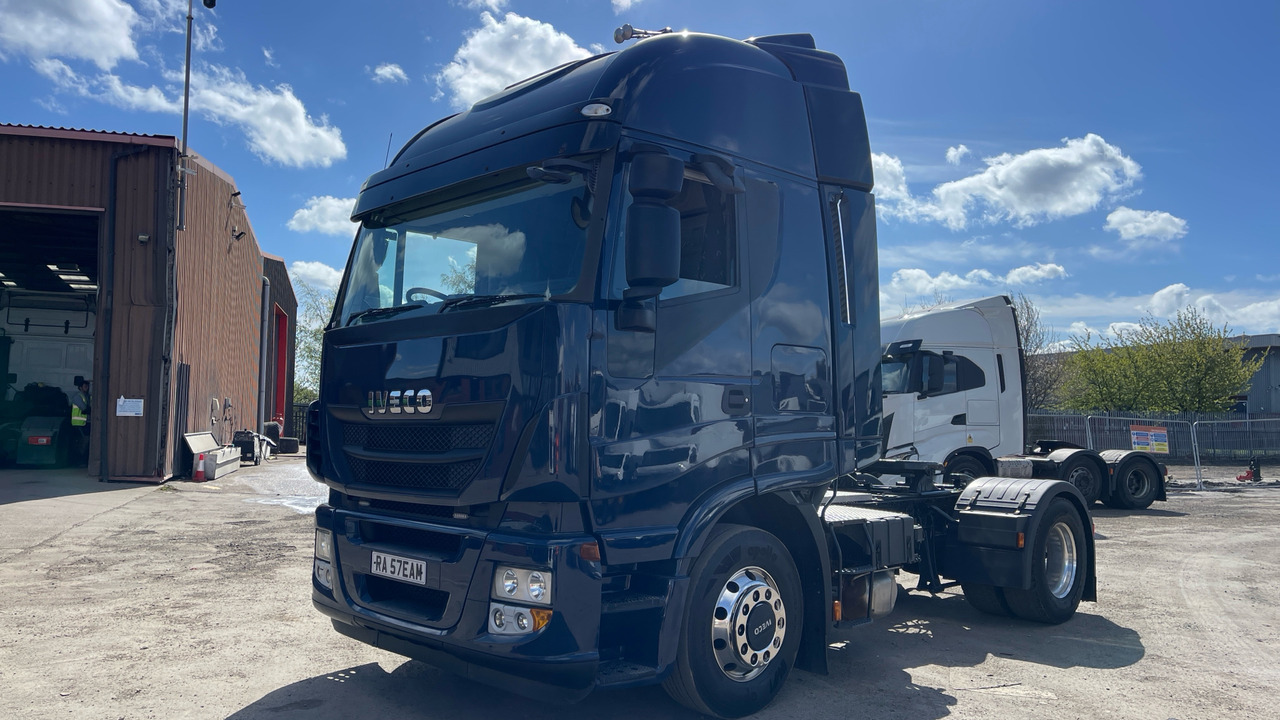 IVECO STRALIS 450 - Tracteur routier: photos 2 IVECO STRALIS 450 - Tracteur routier: photos 2