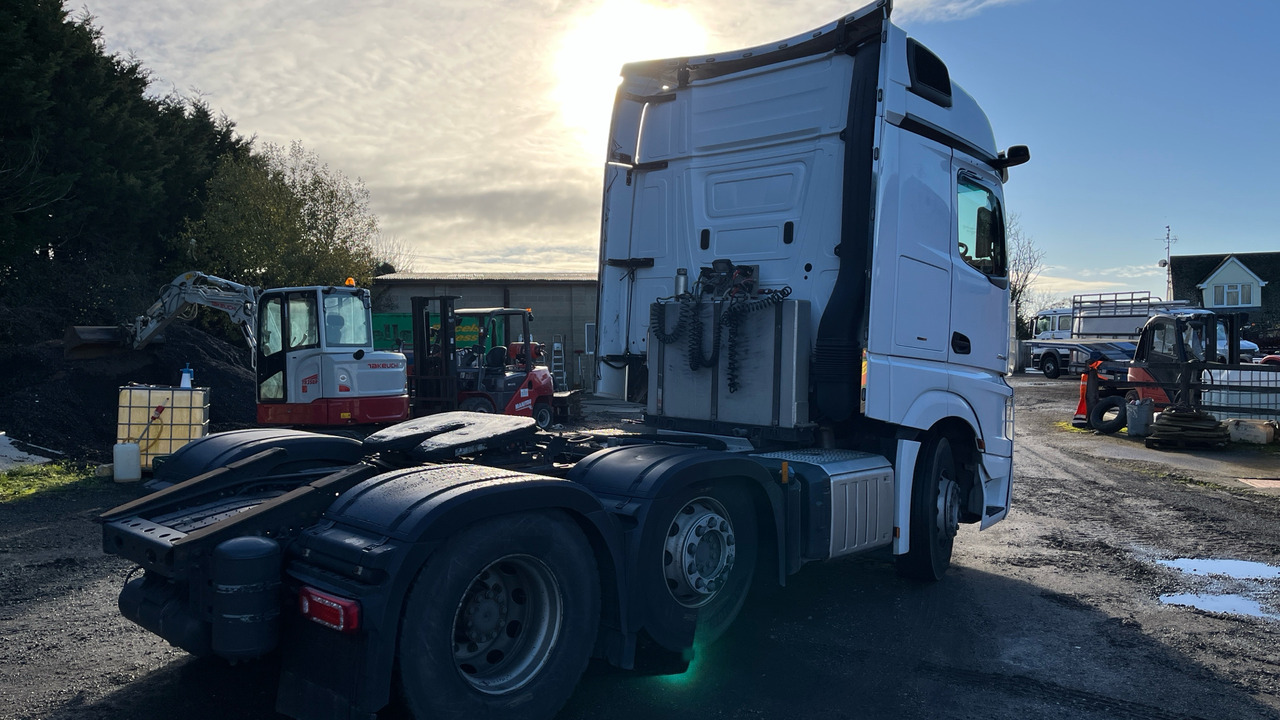 Mercedes-Benz Actros 2545 - Tracteur routier: photos 4 Mercedes-Benz Actros 2545 - Tracteur routier: photos 4